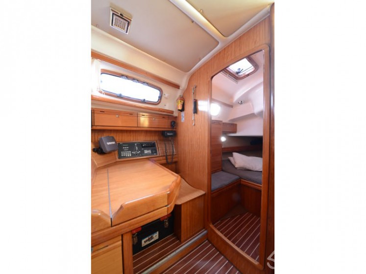 Bavaria 39 Cruiser - Yacht Charter Sailica