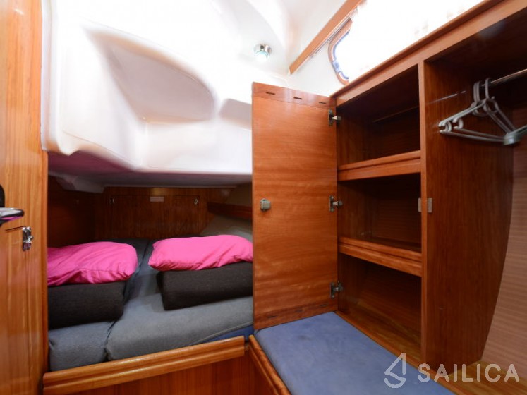 Bavaria 39 Cruiser - Yacht Charter Sailica
