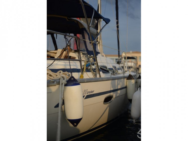 Bavaria 39 Cruiser - Yacht Charter Sailica