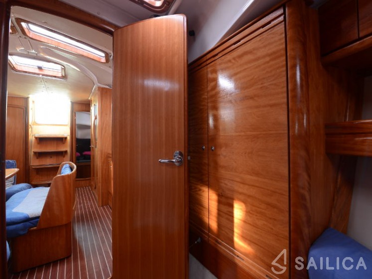 Bavaria 39 Cruiser - Yacht Charter Sailica