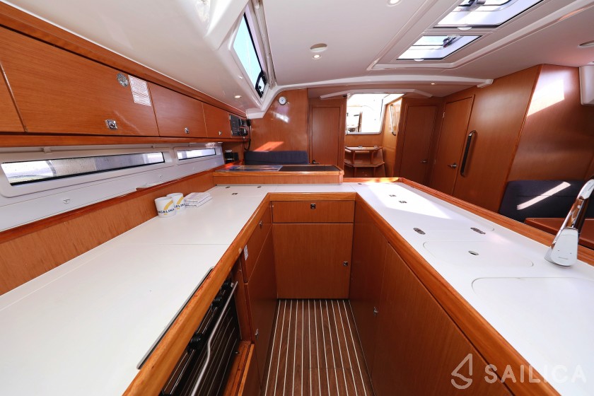 Bavaria Cruiser 56 - Yacht Charter Sailica