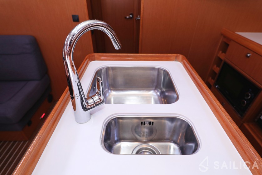 Bavaria Cruiser 56 - Yacht Charter Sailica