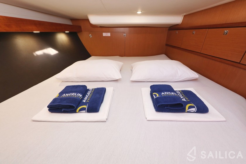 Bavaria Cruiser 56 - Yacht Charter Sailica