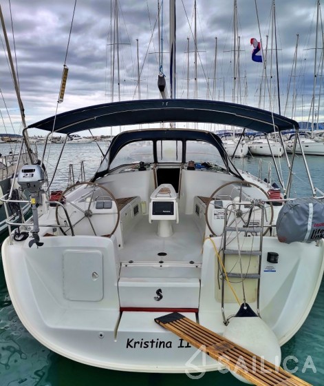 Cyclades 50.5 - Yacht Charter Sailica