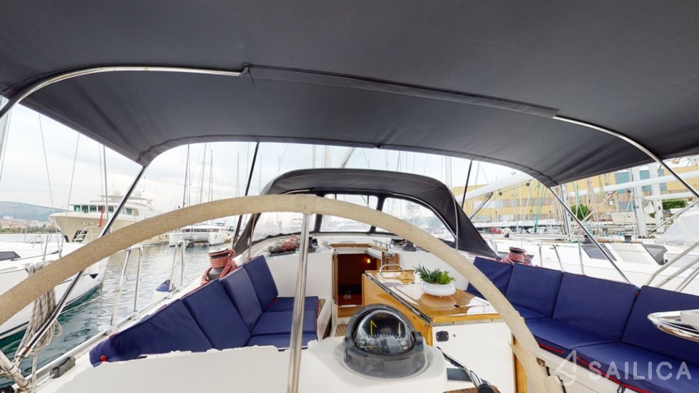 Bavaria 45 Cruiser - Yacht Charter Sailica