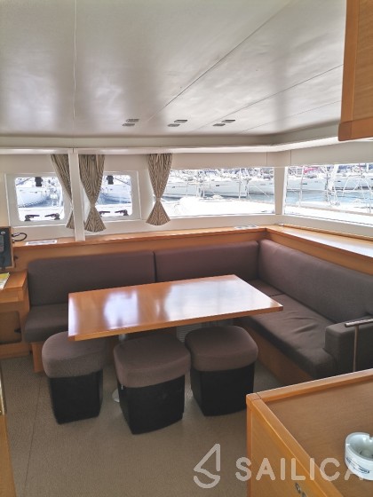 Lagoon 450 - Yacht Charter Sailica