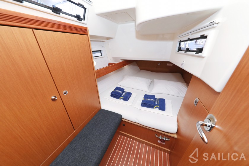 Bavaria 40 Cruiser - Yacht Charter Sailica