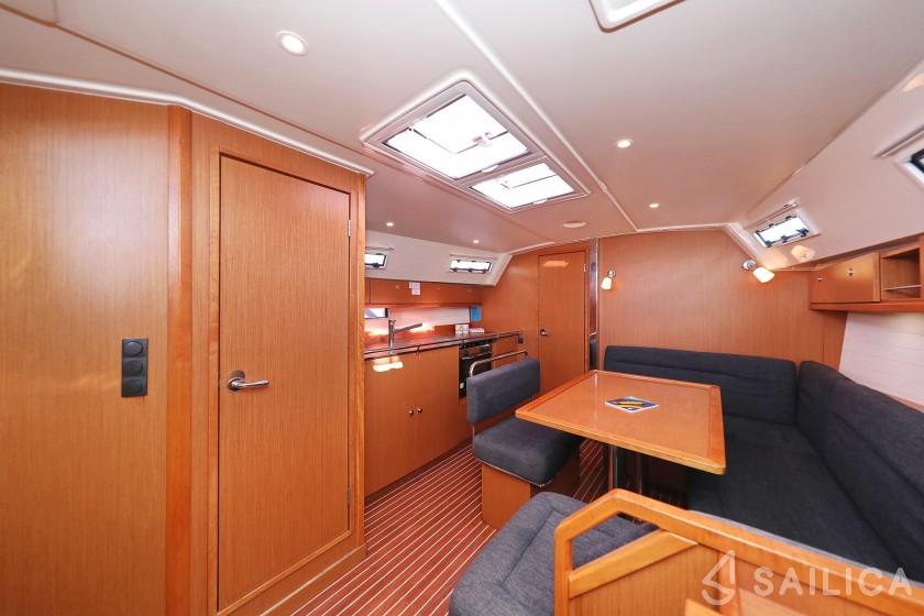 Bavaria 40 Cruiser - Yacht Charter Sailica