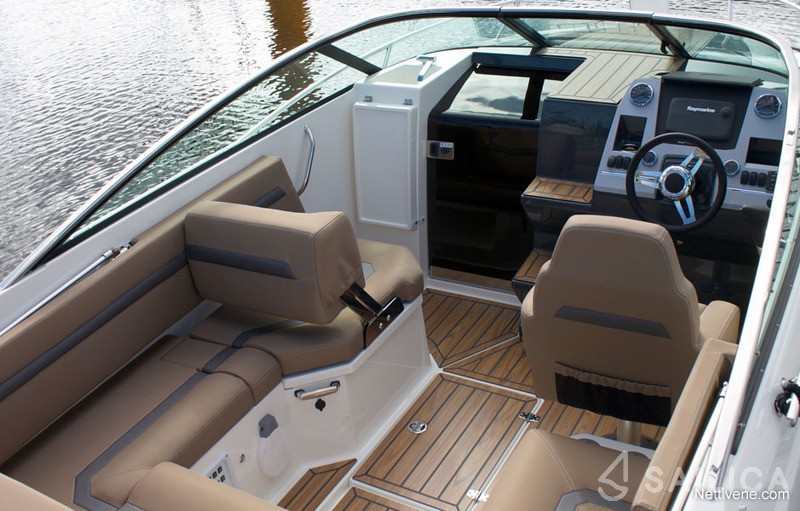 Flipper 640 DC - Yacht Charter Sailica