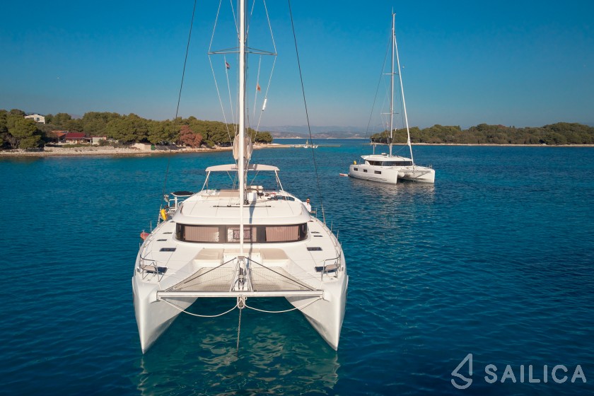 Lagoon 46  - Yacht Charter Sailica