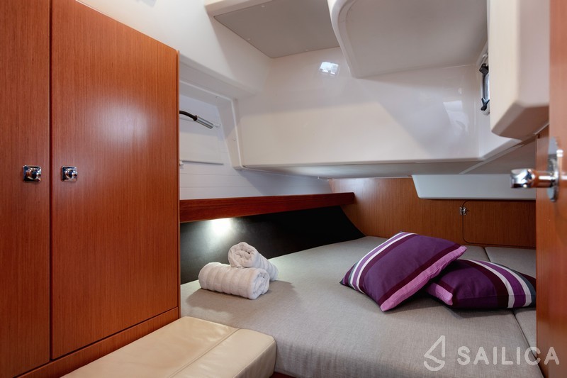Bavaria 41 Cruiser - Yacht Charter Sailica
