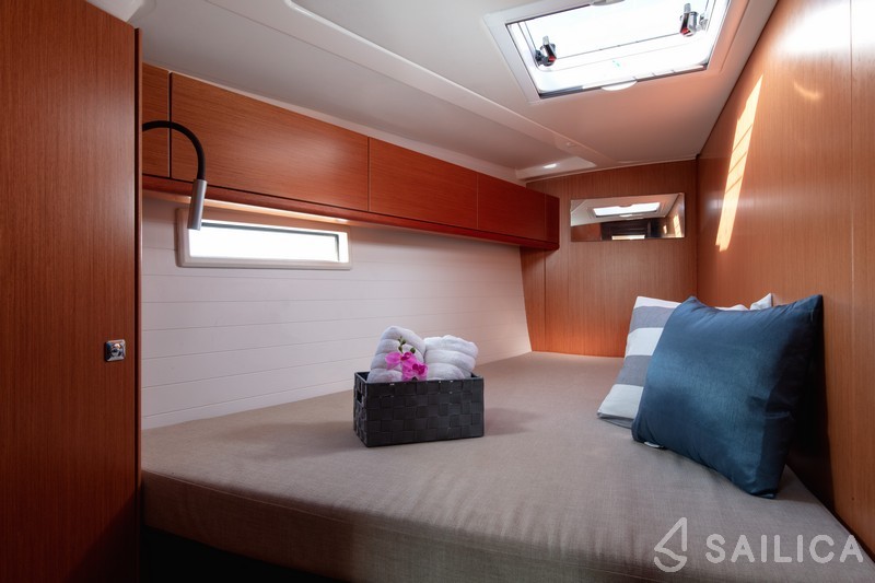 Bavaria 51 Cruiser - Yacht Charter Sailica