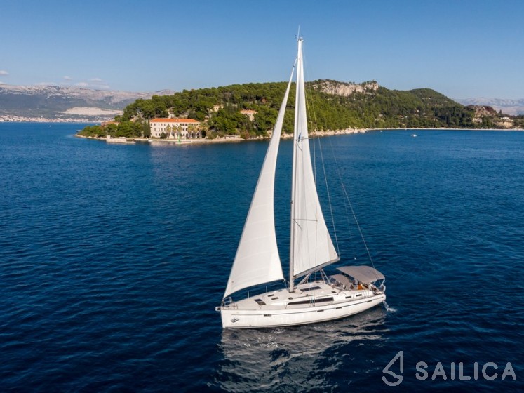 Bavaria 51 Cruiser - Yacht Charter Sailica