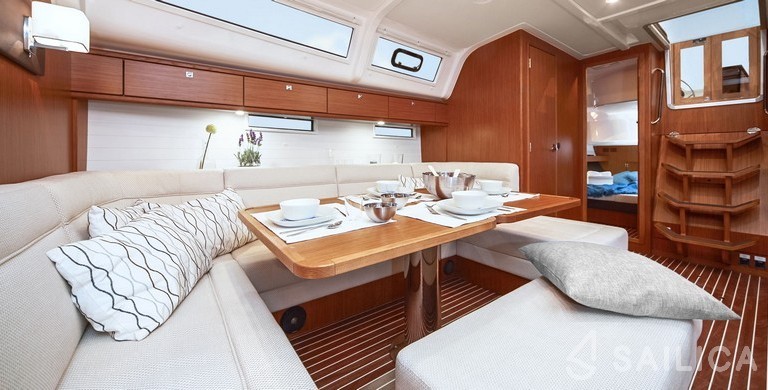 Bavaria 51 Cruiser - Yacht Charter Sailica