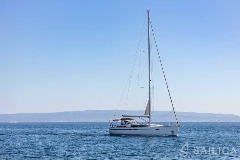 Bavaria 51 Cruiser - Yacht Charter Sailica