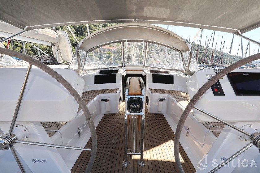 Hanse 458 - Yacht Charter Sailica