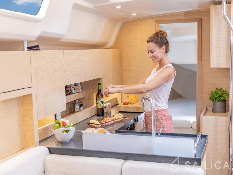 Hanse 458 - Yacht Charter Sailica