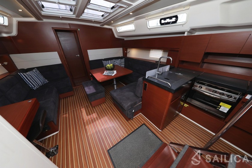 Hanse 458 - Yacht Charter Sailica