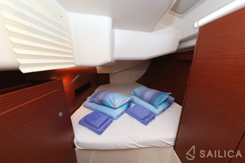 Hanse 458 - Yacht Charter Sailica