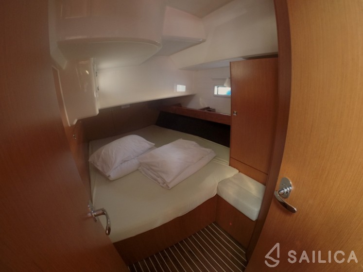 Bavaria 46 Cruiser - Yacht Charter Sailica