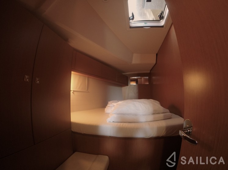Bavaria 46 Cruiser - Yacht Charter Sailica