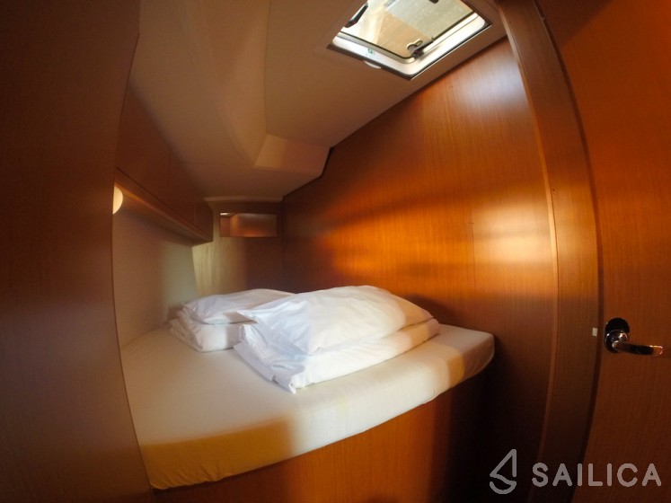 Bavaria 46 Cruiser - Yacht Charter Sailica
