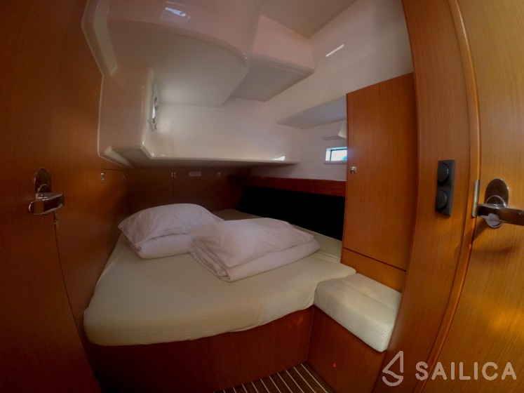 Bavaria 46 Cruiser - Yacht Charter Sailica