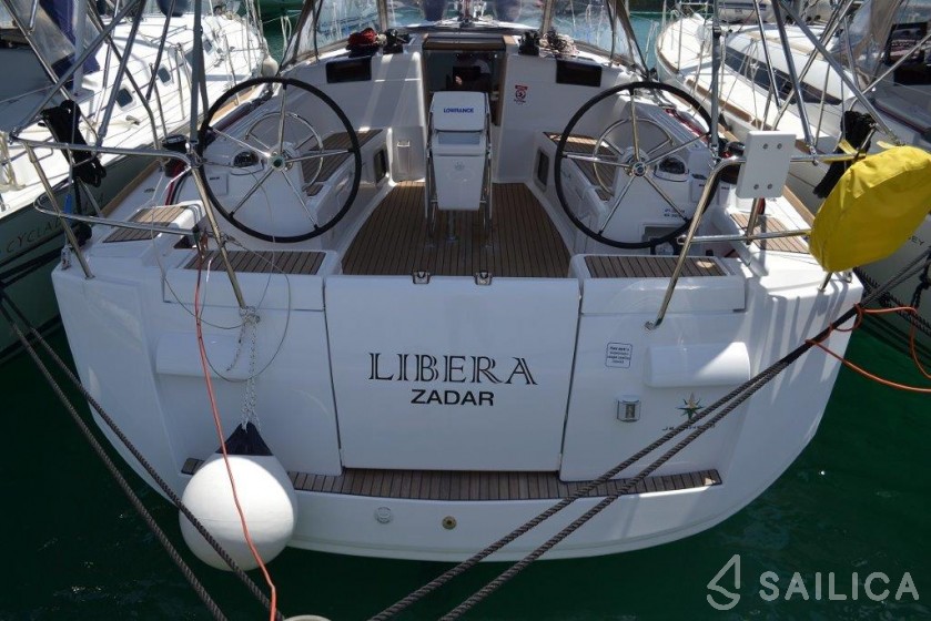 Sun Odyssey 439 - Yacht Charter Sailica