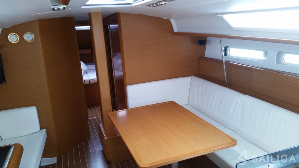 Sun Odyssey 439 - Yacht Charter Sailica
