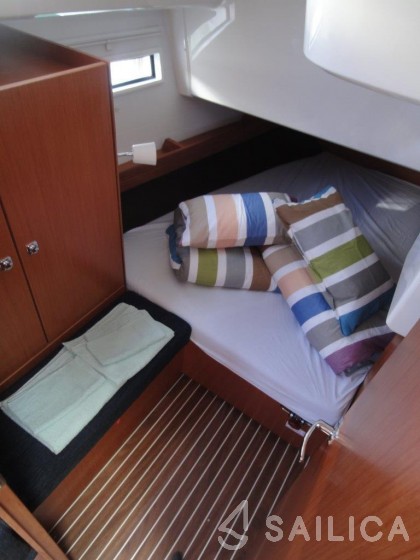 Bavaria 41 Cruiser - Yacht Charter Sailica