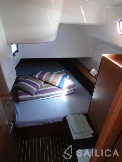 Bavaria 41 Cruiser - Yacht Charter Sailica