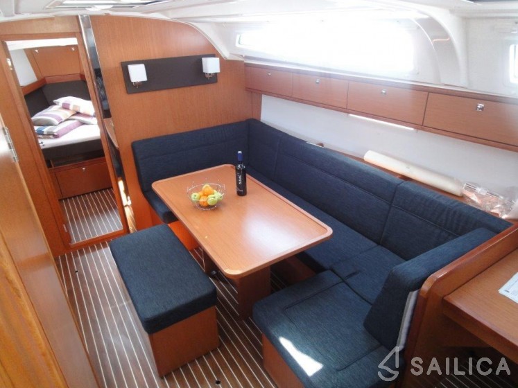 Bavaria 41 Cruiser - Yacht Charter Sailica