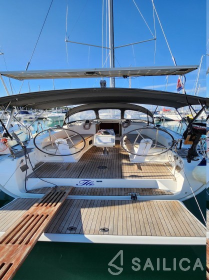Bavaria 41 Cruiser - Yacht Charter Sailica