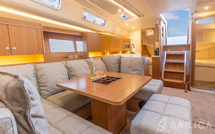 Hanse 458 - Yacht Charter Sailica