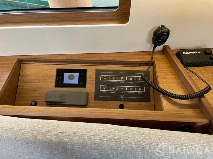 Oceanis 46.1 - Yacht Charter Sailica