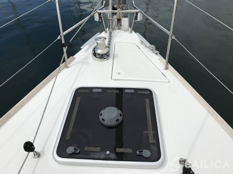 Sun Odyssey 519 - Yacht Charter Sailica