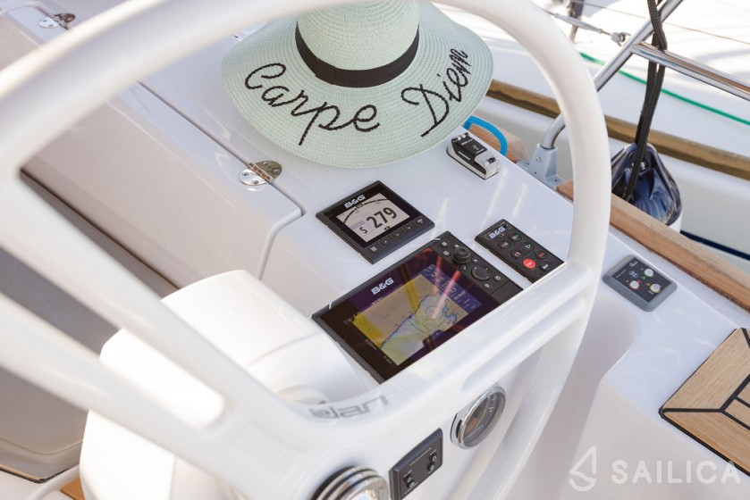 Elan 40 Impression - Yacht Charter Sailica