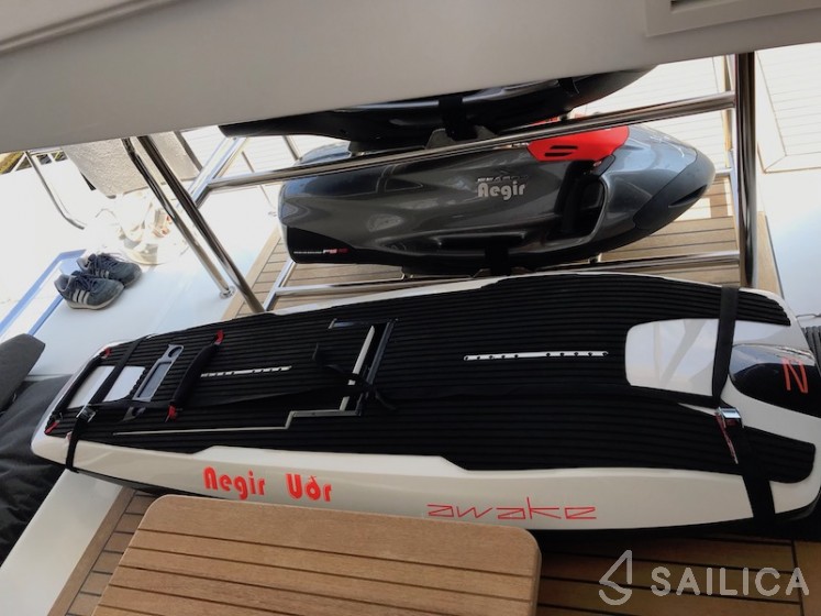 Lagoon 630 Powercat - Yacht Charter Sailica