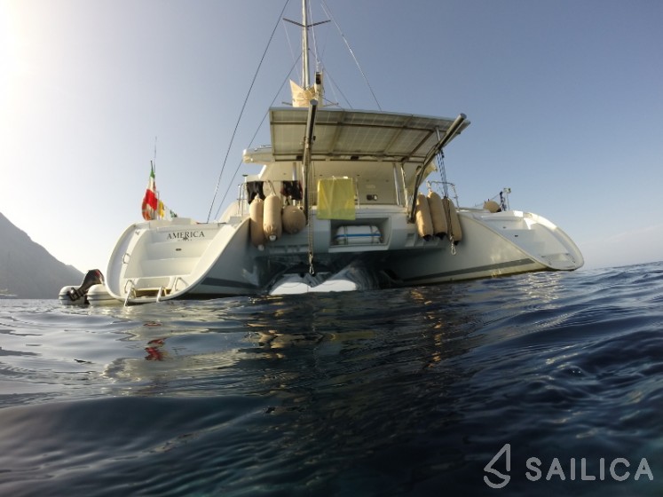 Lagoon 500 - Yacht Charter Sailica