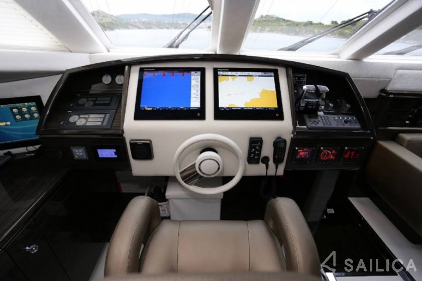 Sunreef 70 Power - Yacht Charter Sailica