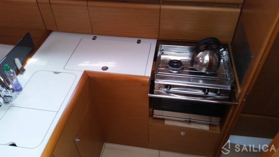 Sun Odyssey 379 - Yacht Charter Sailica