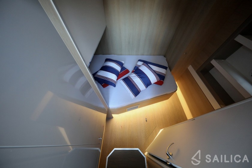 Bali 5.4. - Yacht Charter Sailica