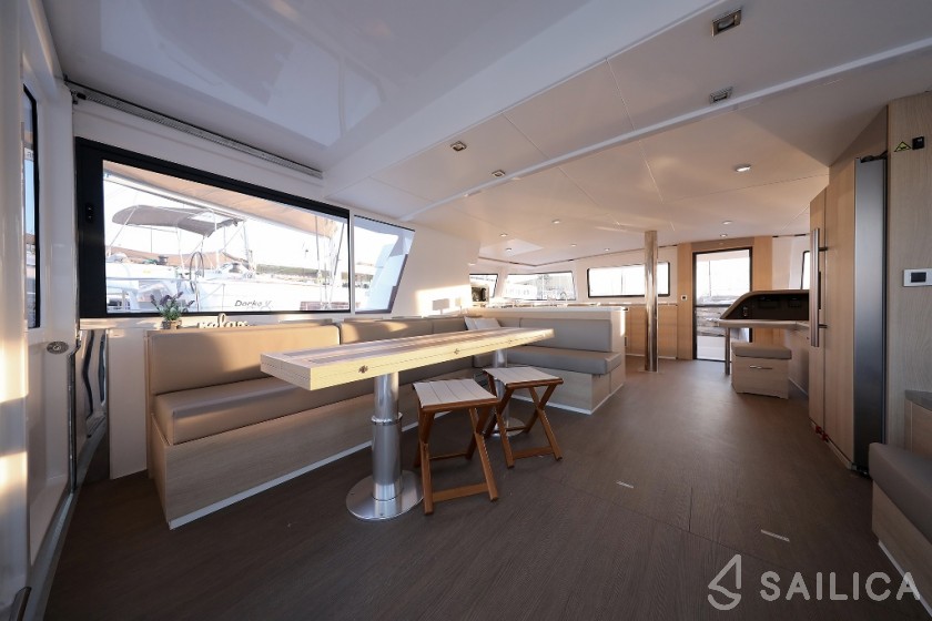 Bali 5.4. - Yacht Charter Sailica