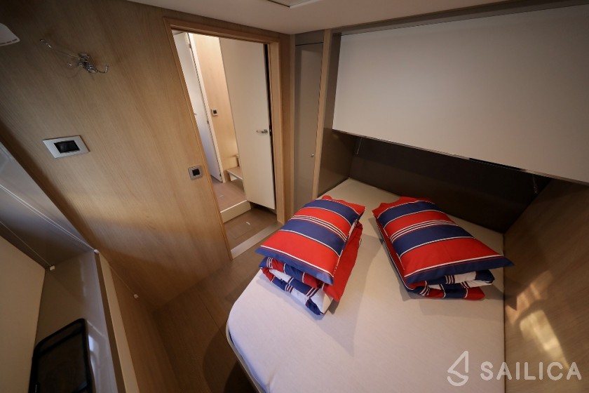 Bali 5.4. - Yacht Charter Sailica