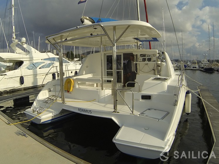 Leopard 38 - Yacht Charter Sailica