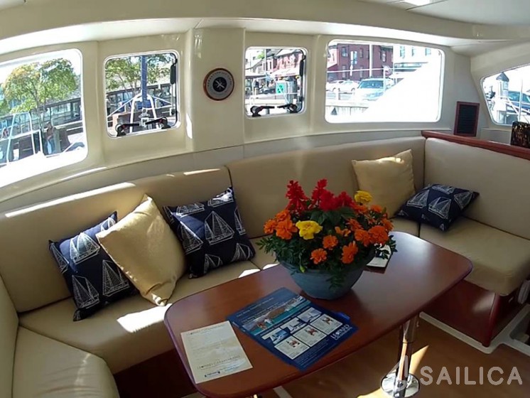 Leopard 38 - Yacht Charter Sailica