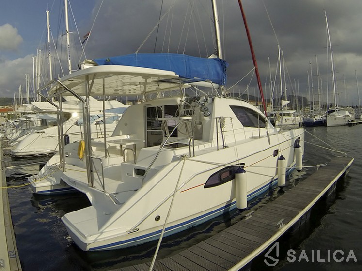 Leopard 38 - Yacht Charter Sailica