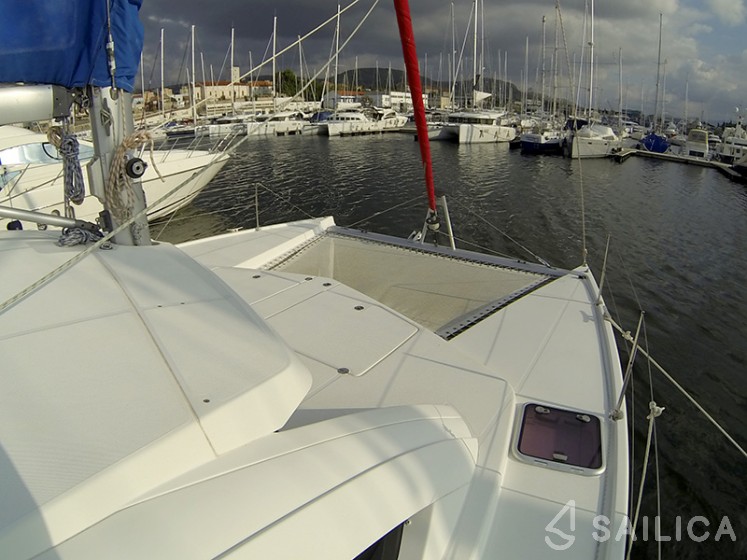 Leopard 38 - Yacht Charter Sailica