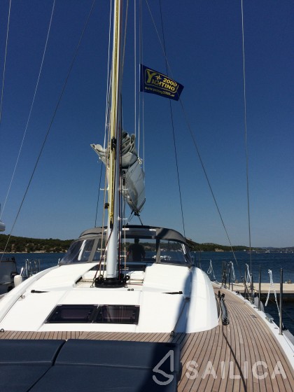 Jeanneau 64 - Yacht Charter Sailica