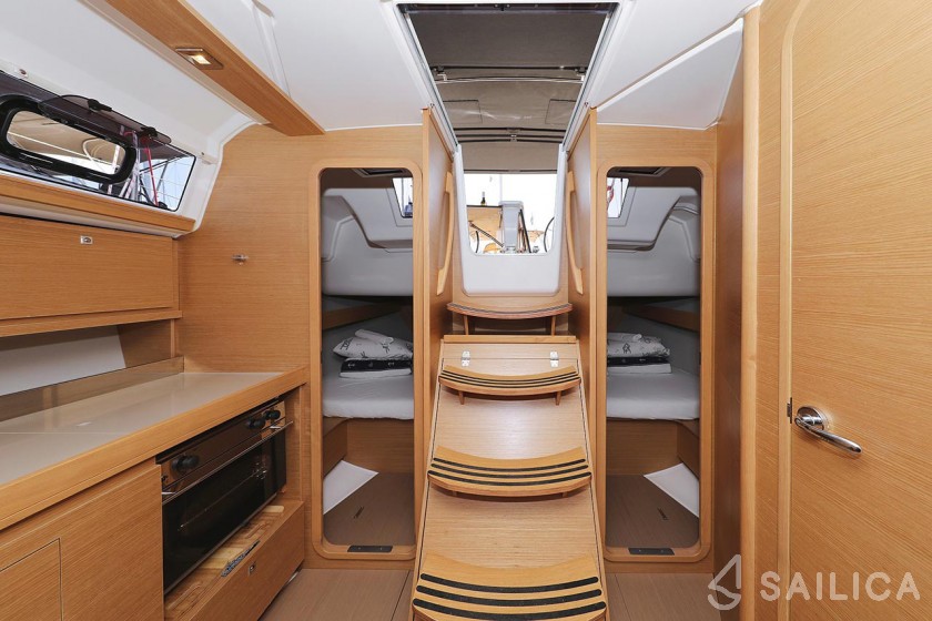 Dufour 382 GL - Yacht Charter Sailica